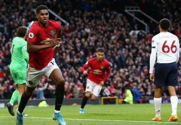 标赛表现突 标赛表现突